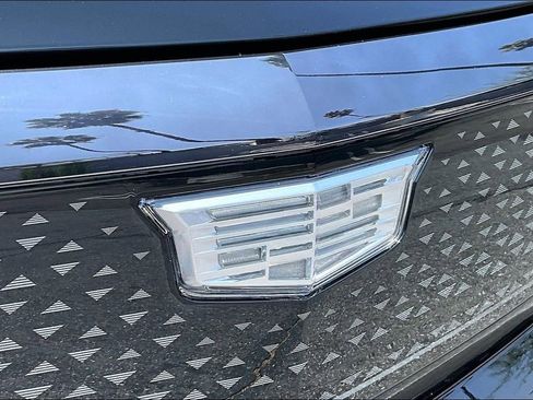 New 2026 Cadillac Optiq V AWD/4WD image 36