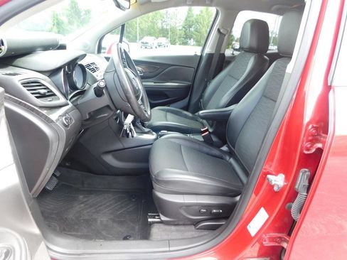 Used 2015 Buick Encore Convenience FWD image 12