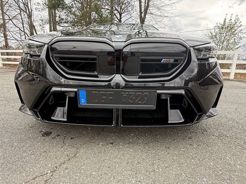 Used 2026 BMW M5 w/ Executive Package AWD/4WD image 17