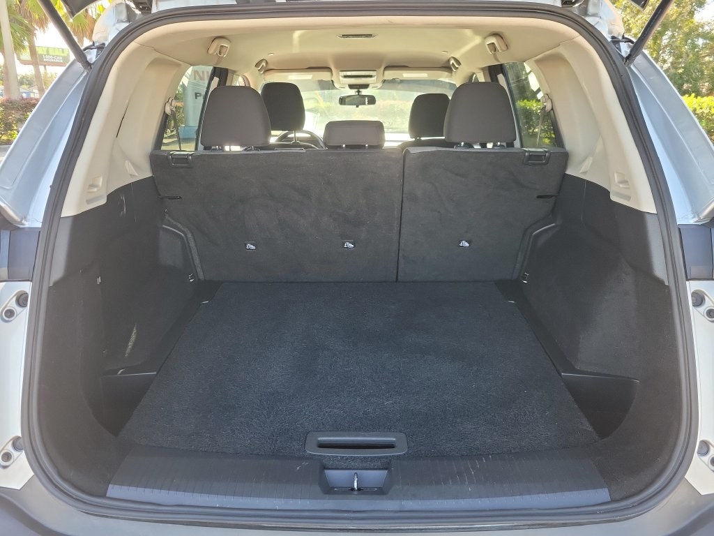Certified 2022 Nissan Rogue SV AWD/4WD image 8