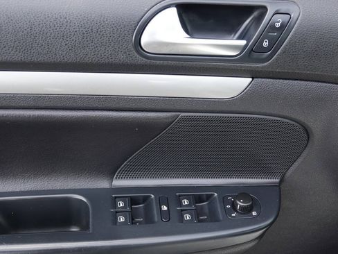 Used 2010 Volkswagen Jetta Limited Edition FWD image 73