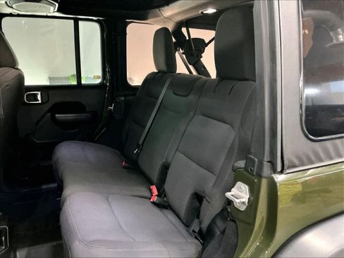 Used 2021 Jeep Wrangler Unlimited Sport image 27