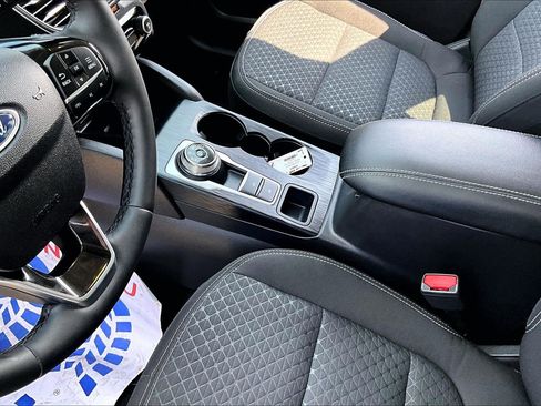 Used 2023 Ford Escape Active w/ Tech Pack #2 AWD/4WD image 15