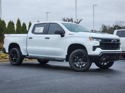 New 2026 Chevrolet Silverado 1500 LT Trail Boss w/ Convenience Package II image 2