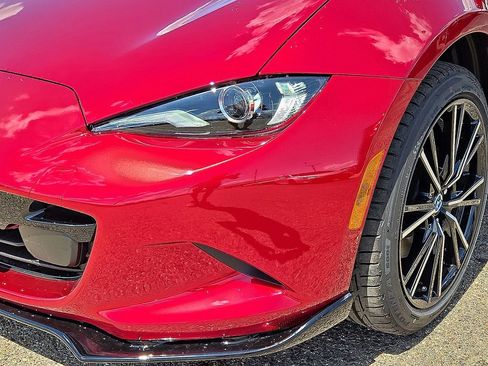 New 2025 MAZDA MX-5 Miata Grand Touring w/ Appearance Package image 10