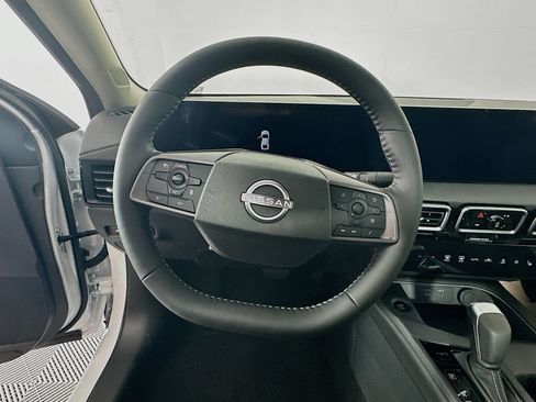 New 2026 Nissan Sentra SV w/ SV Convenience Package FWD image 16