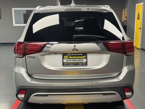Used 2020 Mitsubishi Outlander SEL AWD/4WD image 5