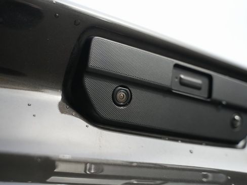 Used 2021 Chevrolet Silverado 1500 LT image 13