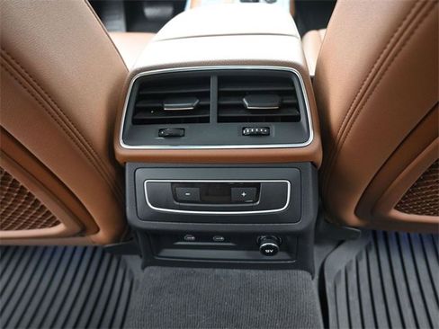 Used 2022 Audi A6 2.0T Premium image 27