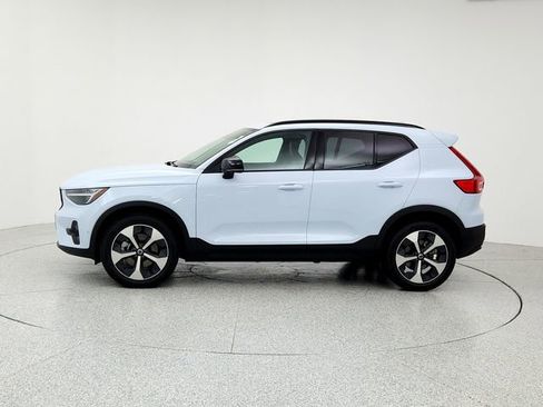 New 2026 Volvo XC40 B5 Plus w/ Protection Package Premier image 8