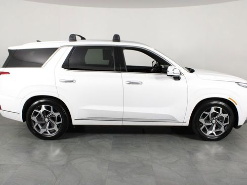 Used 2022 Hyundai Palisade Calligraphy image 16
