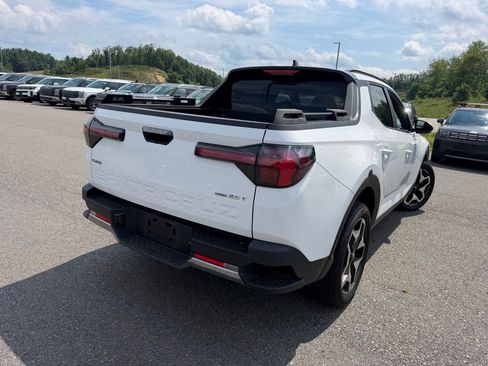 Used 2023 Hyundai Santa Cruz Limited AWD/4WD image 3