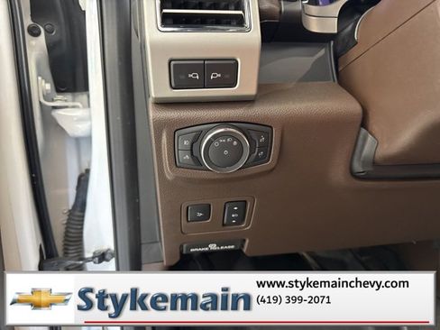 Used 2019 Ford F250 King Ranch w/ King Ranch Ultimate Package image 40