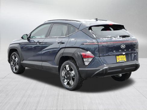 Certified 2025 Hyundai Kona SEL image 5