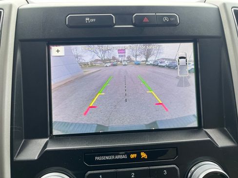 Used 2019 Ford F150 Lariat w/ Equipment Group 502A Luxury image 22