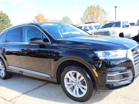 Used 2017 Audi Q7 3.0T Premium Plus image 8