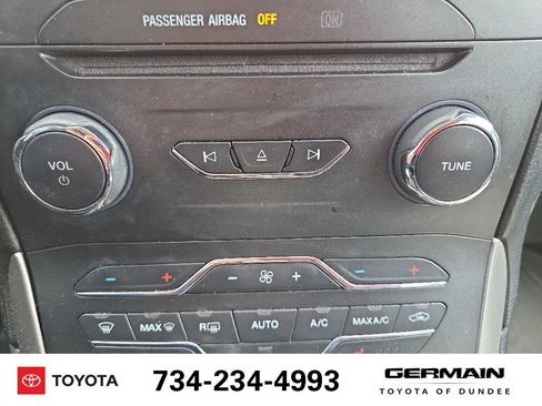 Used 2015 Ford Edge SEL w/ Equipment Group 201A AWD/4WD image 27