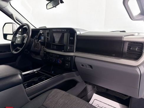 Used 2024 Ford F250 XLT AWD/4WD image 28