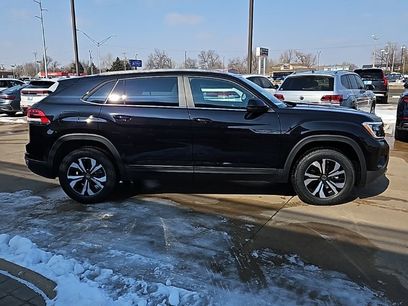 New 2026 Volkswagen Atlas Cross Sport SE