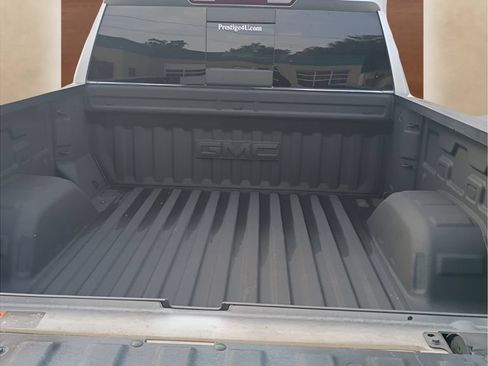 Used 2022 GMC Sierra 1500 Elevation w/ Elevation Premium Package AWD/4WD image 29