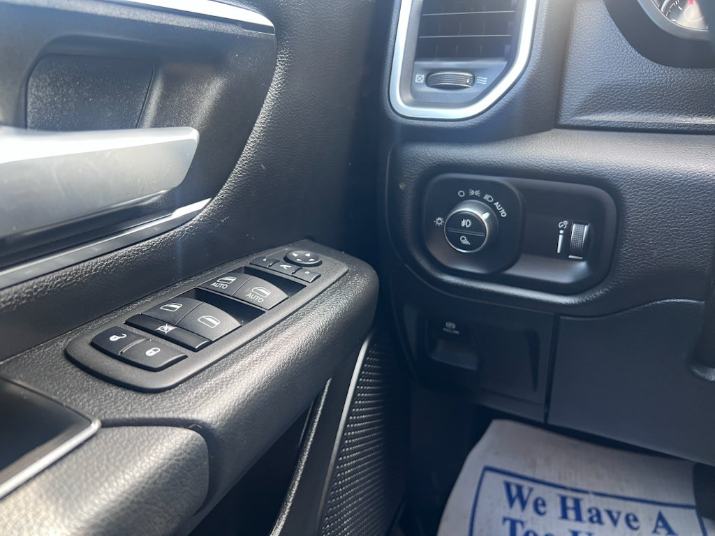 Used 2024 RAM 1500 Big Horn AWD/4WD image 19