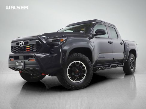 Used 2024 Toyota Tacoma TRD Off-Road image 1
