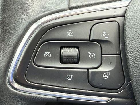 Used 2023 Buick Envision Avenir AWD/4WD image 28
