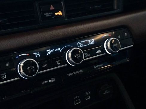 Certified 2023 Honda Pilot Elite image 33