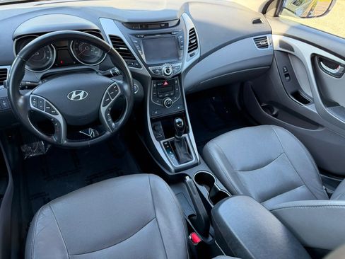 Used 2014 Hyundai Elantra Limited w/ Option Group 03 image 26