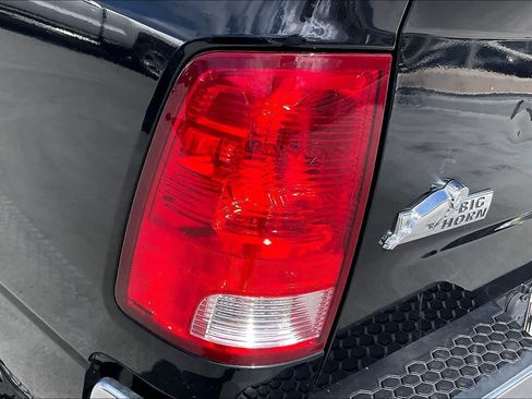 Used 2019 RAM 1500 Big Horn AWD/4WD image 32