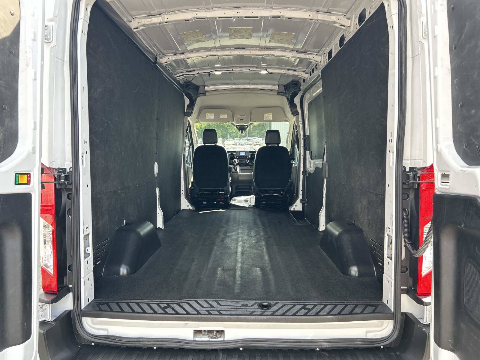 Used 2023 Ford Transit 250 Medium Roof AWD w/ Load Area Protection Package image 17