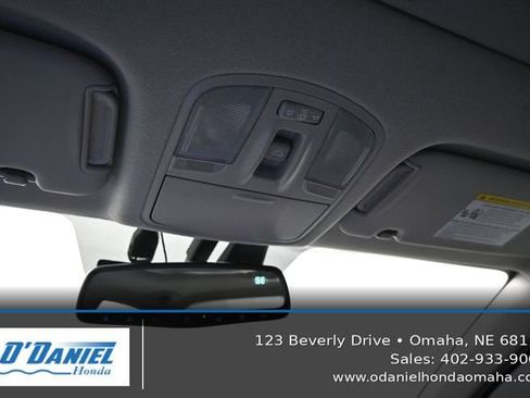 Used 2017 Hyundai Elantra Limited w/ Limited Ultimate Package 09 FWD image 30