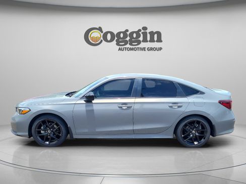 Certified 2025 Honda Civic Sport image 2
