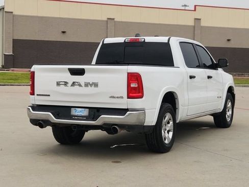 Used 2025 RAM 1500 Big Horn AWD/4WD image 5