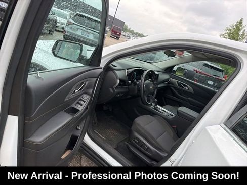 Used 2018 Chevrolet Traverse LT FWD image 8