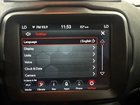 Used 2023 Jeep Renegade Altitude AWD/4WD image 41