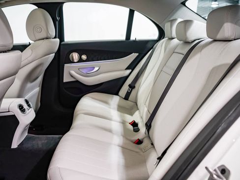 Certified 2022 Mercedes-Benz E 350 Sedan image 18