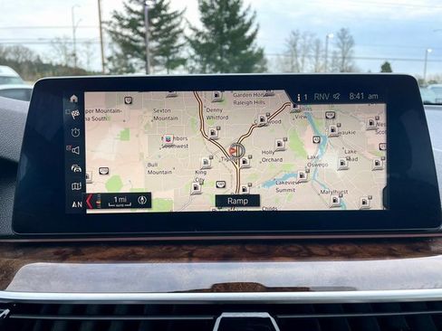 Used 2019 BMW 540i xDrive w/ Convenience Package image 23