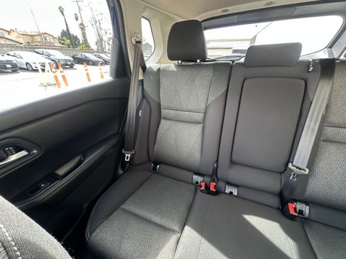 Used 2025 Nissan Rogue SV image 42