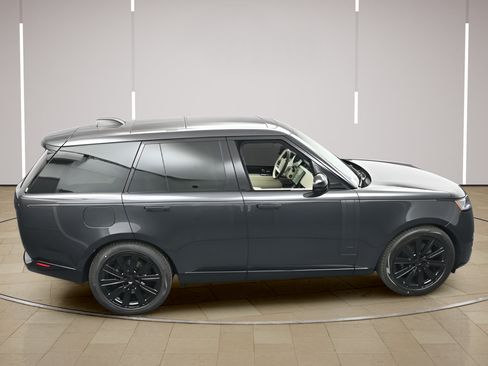 Used 2026 Land Rover Range Rover SE AWD/4WD image 33