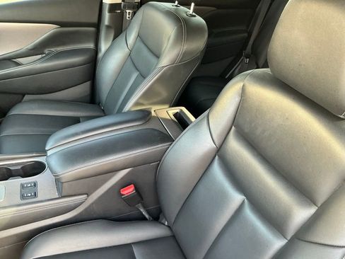 Used 2023 Nissan Murano SV w/ SV Midnight Edition Package image 14