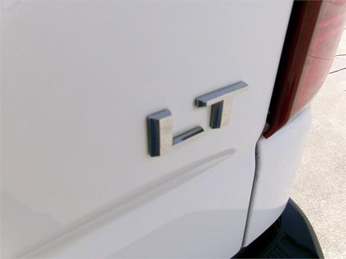 Used 2019 Chevrolet Silverado 1500 LT w/ All-Star Edition image 9