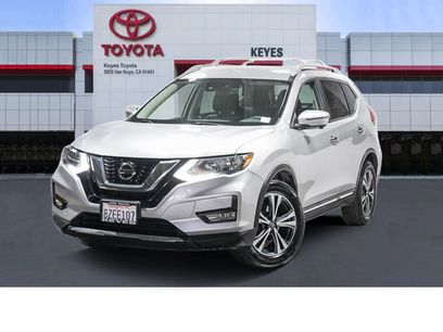 Used 2018 Nissan Rogue SL