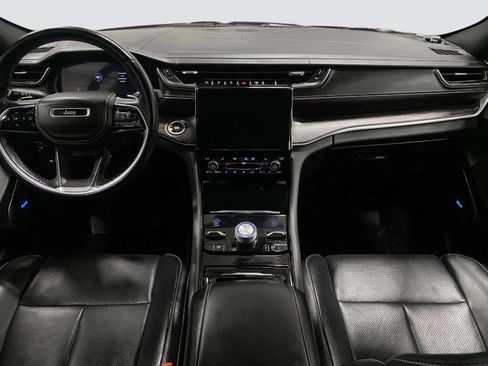 Used 2021 Jeep Grand Cherokee L Overland w/ Luxury Tech Group IV AWD/4WD image 30