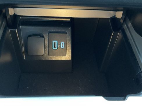 Used 2023 Ford Explorer ST w/ Equipment Group 401A image 29