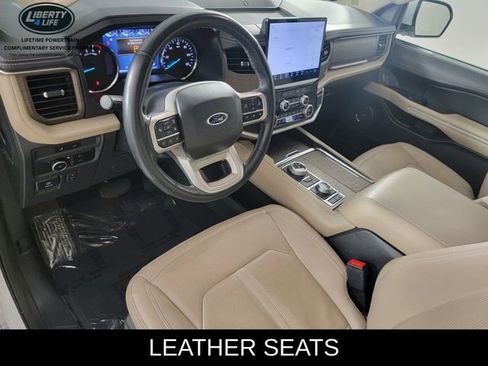 Used 2024 Ford Expedition Limited AWD/4WD image 12