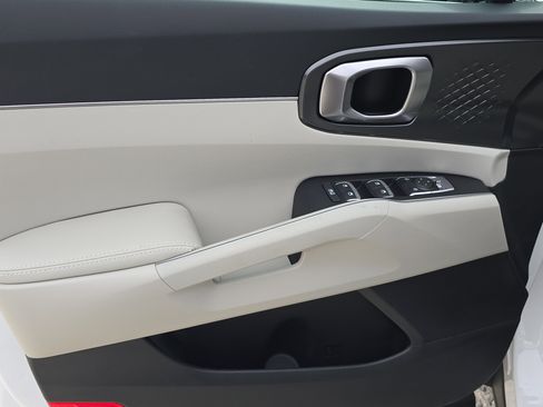 New 2026 Kia Sorento S image 17