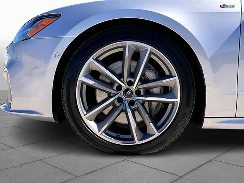 Used 2021 Audi A7 e Prestige w/ Prestige Package image 11