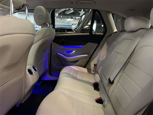 Certified 2022 Mercedes-Benz GLC 300 4MATIC image 12