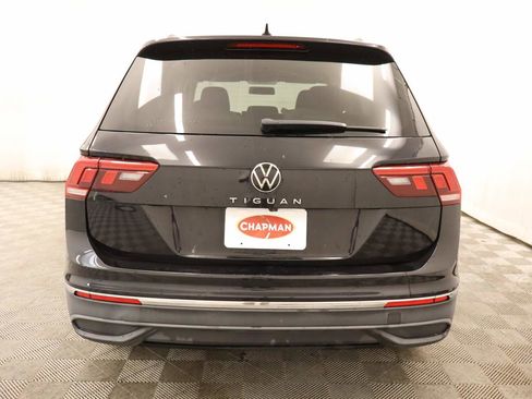 Certified 2022 Volkswagen Tiguan S image 5